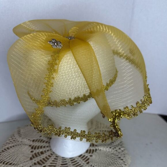 Vintage Arlin Yellow Gold Mesh Easter Sequins Beaded Church Hat